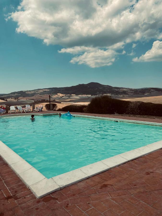 Podere Le Volpaie - Arancia Montecatini Val di Cecina Luaran gambar